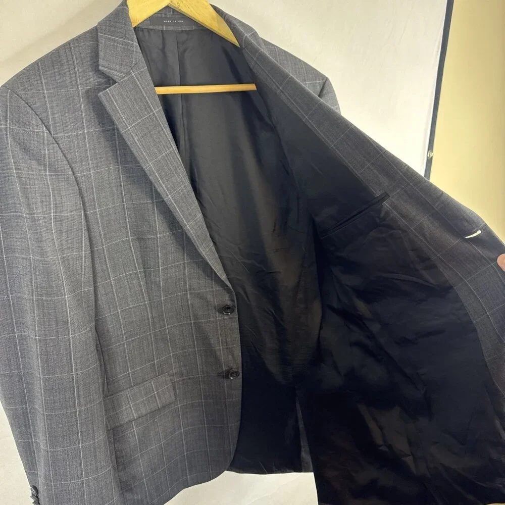 Hugo Boss Virgin Wool Windowpane Blazer Men’s‎ 38R Made USA Sports Coat Gray